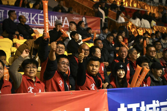 开云-三战淬火铸铁军 热血未凉不言弃|外线|赣州队|篮板|江西省篮球联赛|宜春_新浪体育_新浪新闻