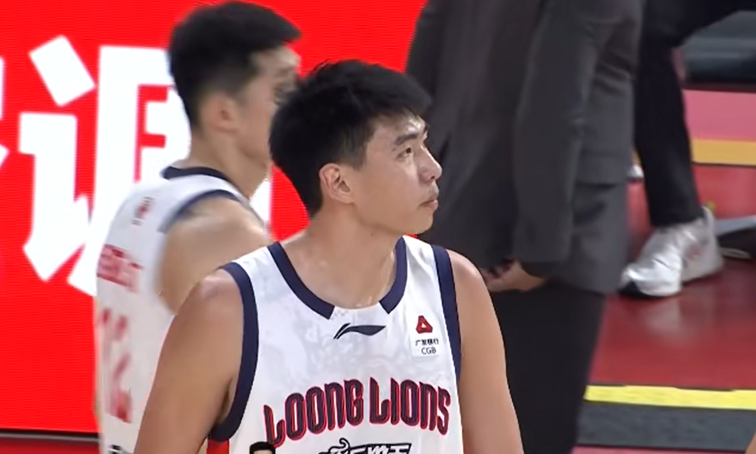 开云-好事不断!入选中国男篮,徐昕还有2项数据CBA第一