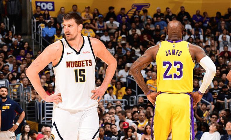 开云官网-55分+47分+46分!历史首人!这就是他能拿4年2.7亿顶薪美金的原因