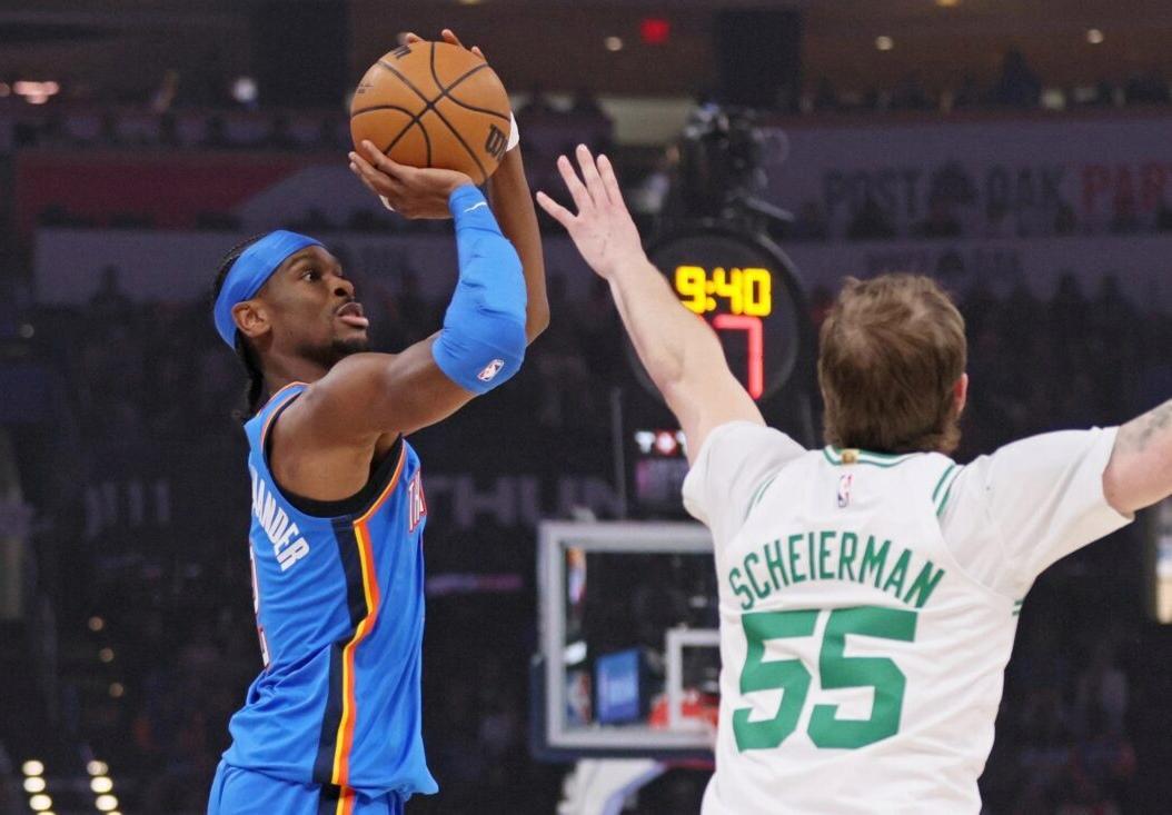 开云官网-55分+47分+46分!历史首人!这就是他能拿4年2.7亿顶薪美金的原因