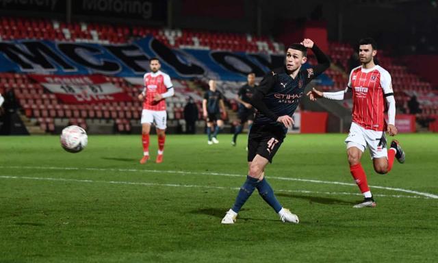 开云APP-曼城10分钟3球逆转英乙队 瓜帅：没轻敌，实力碾压